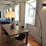 White Lotus Luxury 2br With Ac Downtown Appartement *
