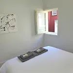 White Lotus Luxury 2br With Ac Downtown شقة بورتو