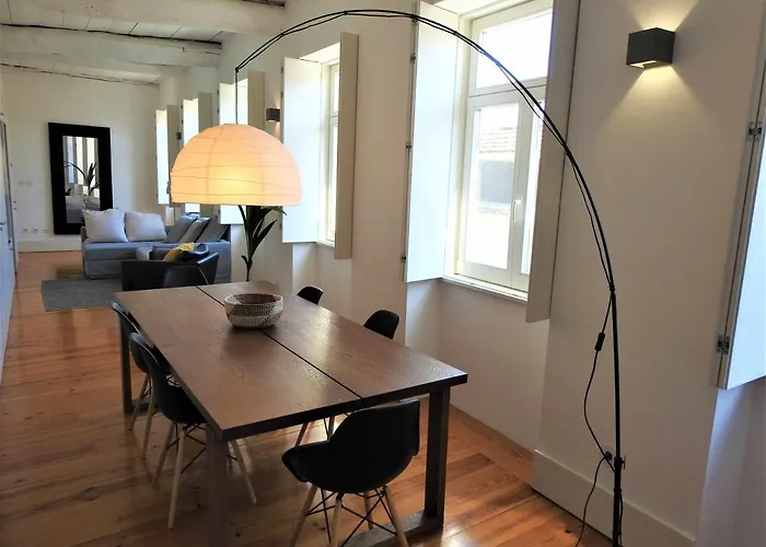 White Lotus Luxury 2br With Ac Downtown Апартаменты *