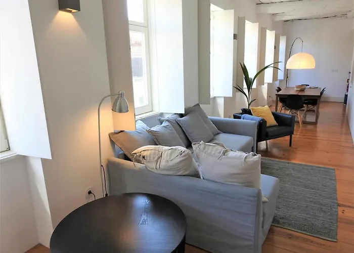 White Lotus Luxury 2br With Ac Downtown Porto